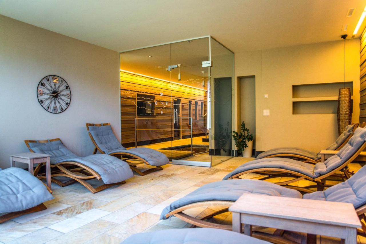 Apartment Enzian Mit Mitbenutzung Spa & Wellness - Griwa Rent Ag Beatenberg Exterior photo